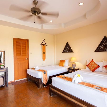 Chang Charlie Inn, Boutique Jomtien Beach Exterior photo