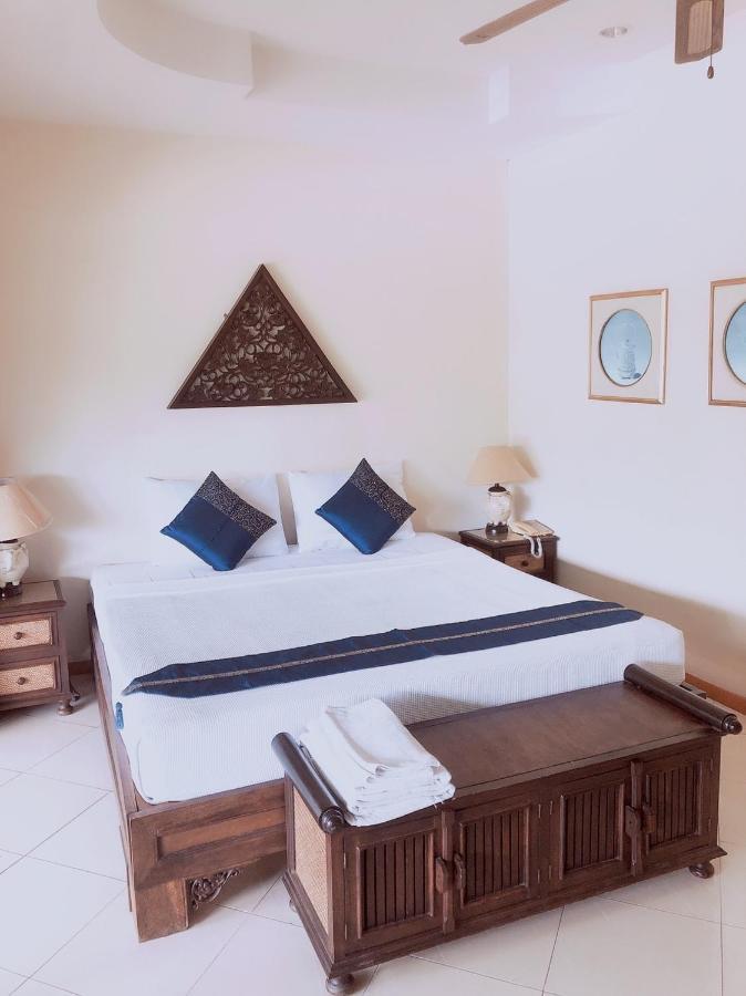 Chang Charlie Inn, Boutique Jomtien Beach Exterior photo
