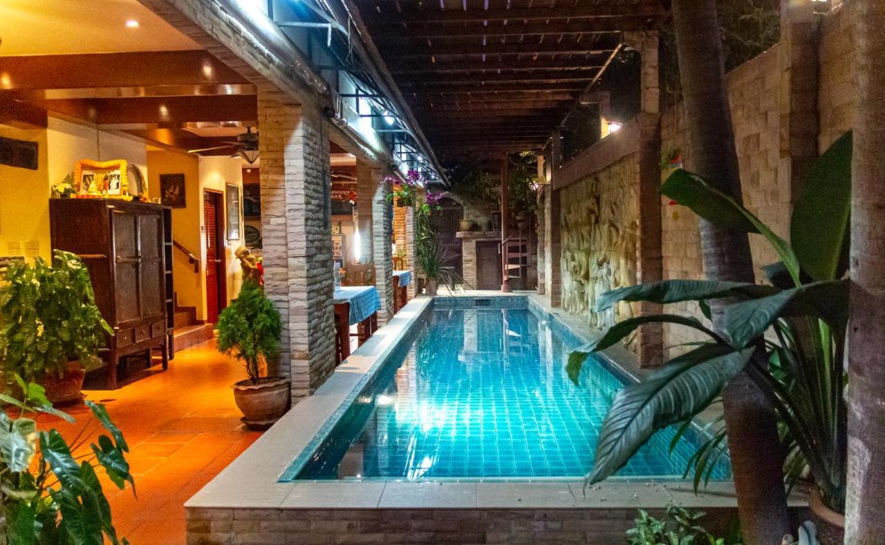 Chang Charlie Inn, Boutique Jomtien Beach Exterior photo