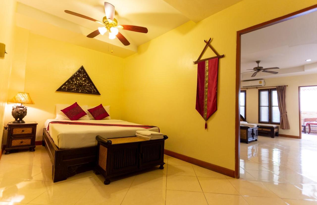 Chang Charlie Inn, Boutique Jomtien Beach Exterior photo