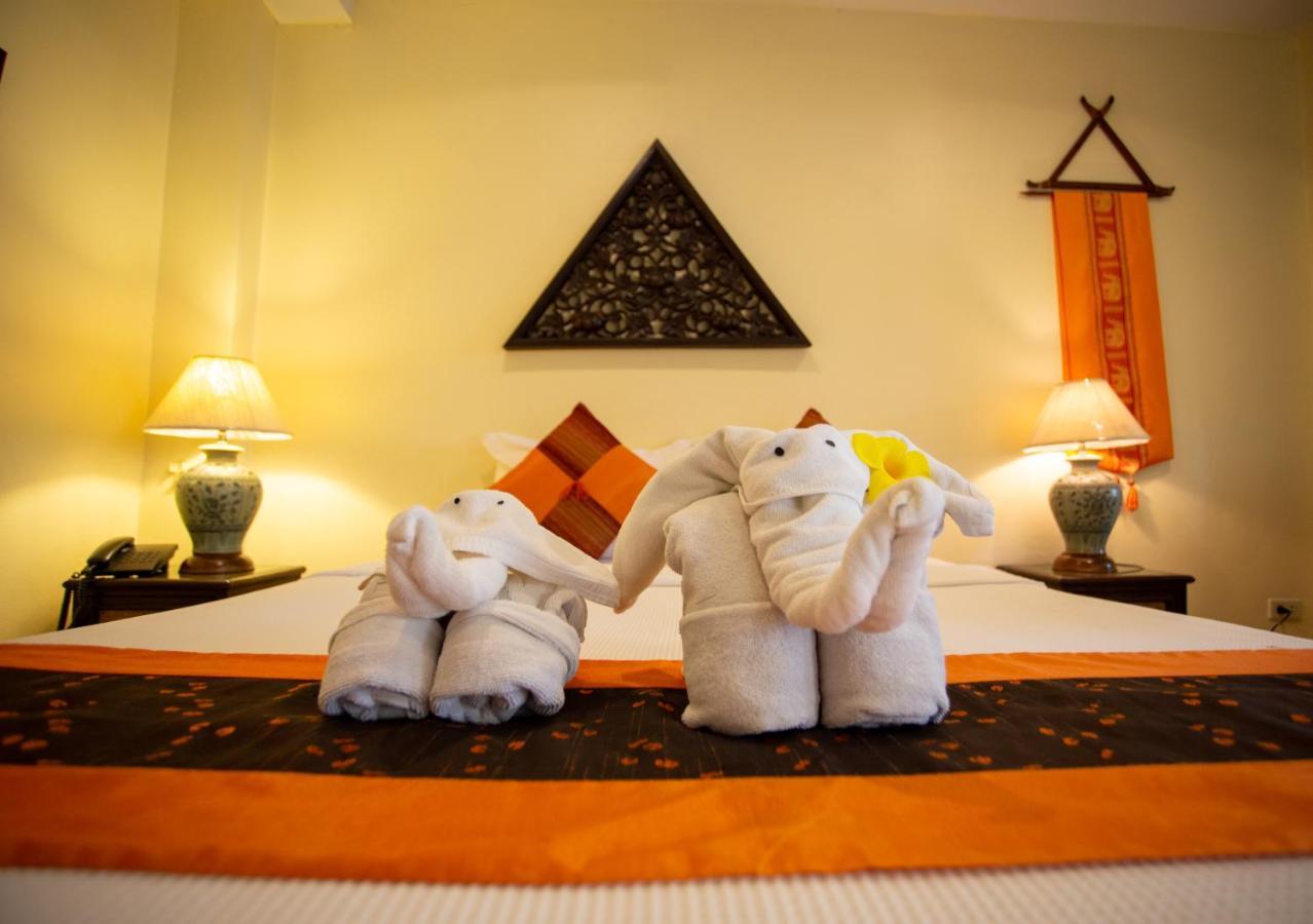 Chang Charlie Inn, Boutique Jomtien Beach Exterior photo