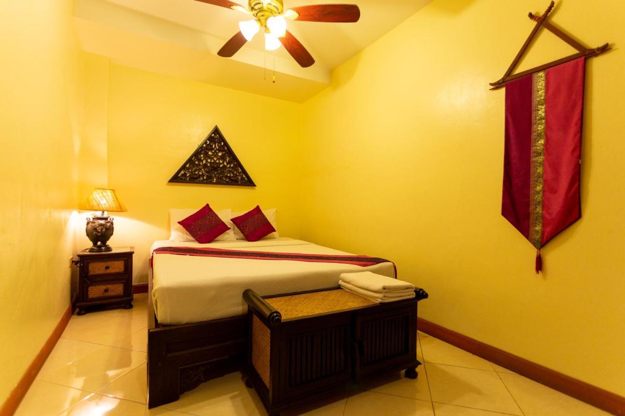 Chang Charlie Inn, Boutique Jomtien Beach Exterior photo